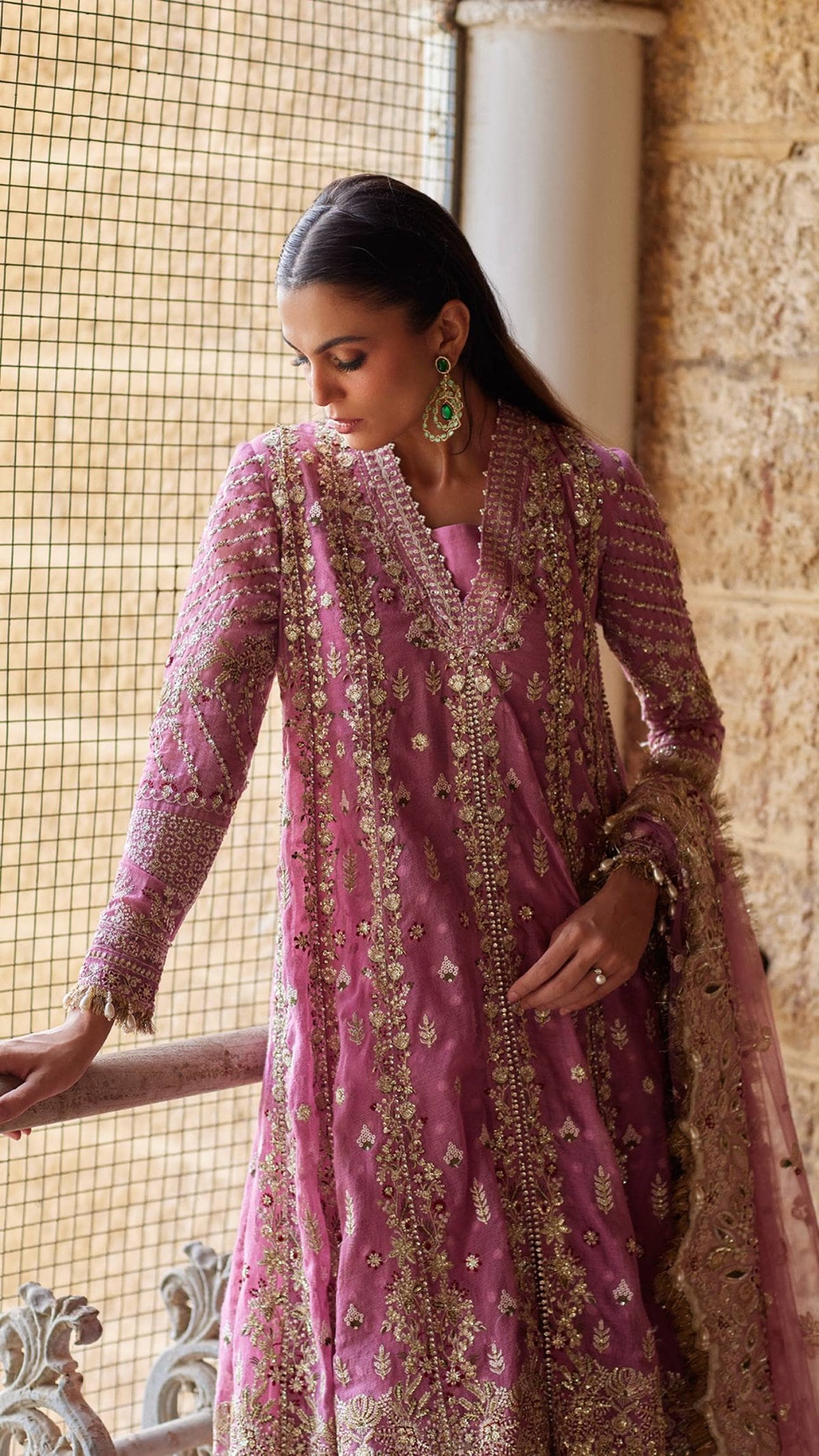 Afrozeh Dastangoi Formals 26/Riwayat