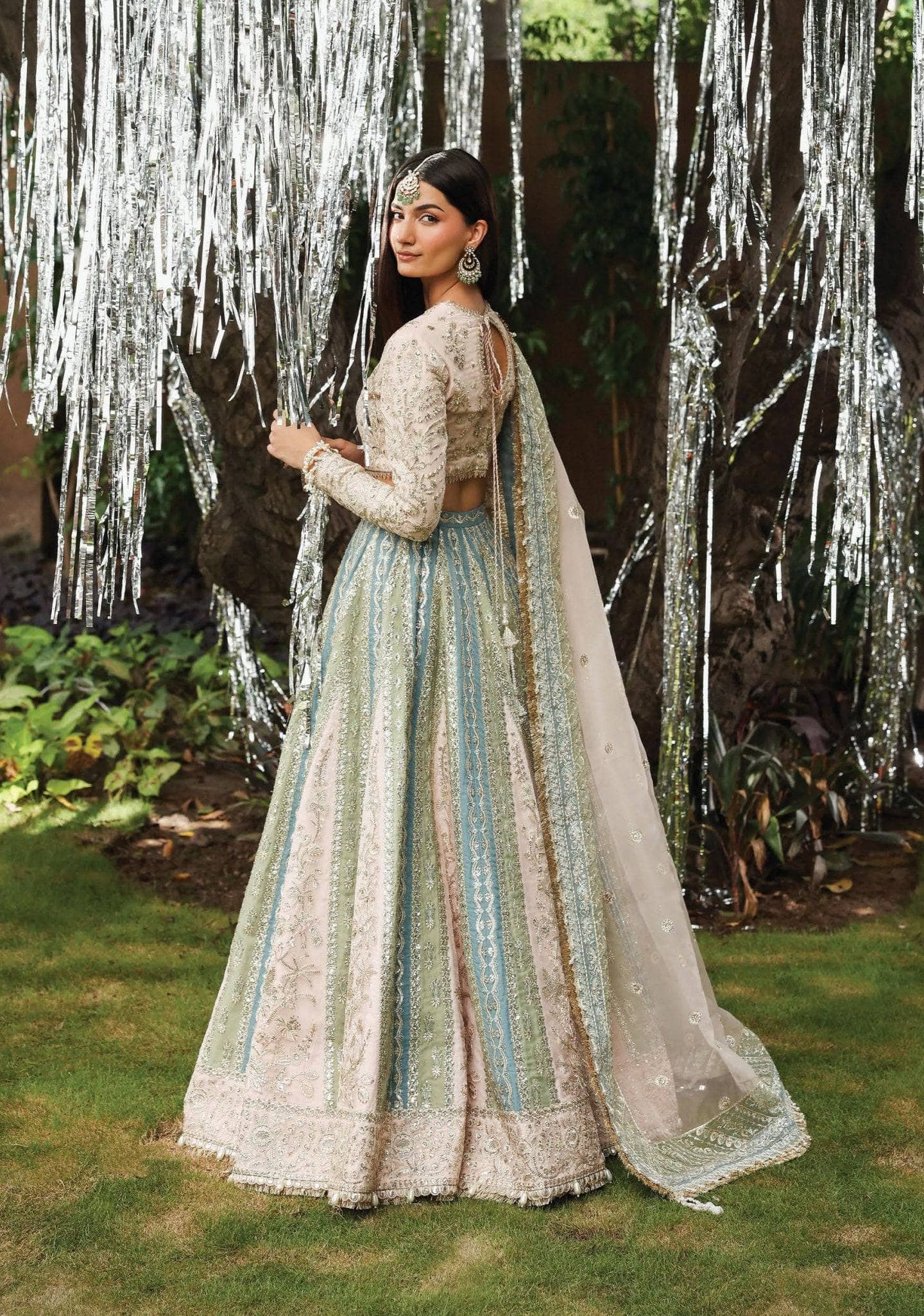 Afrozeh Dastangoi Formals/Petalhour