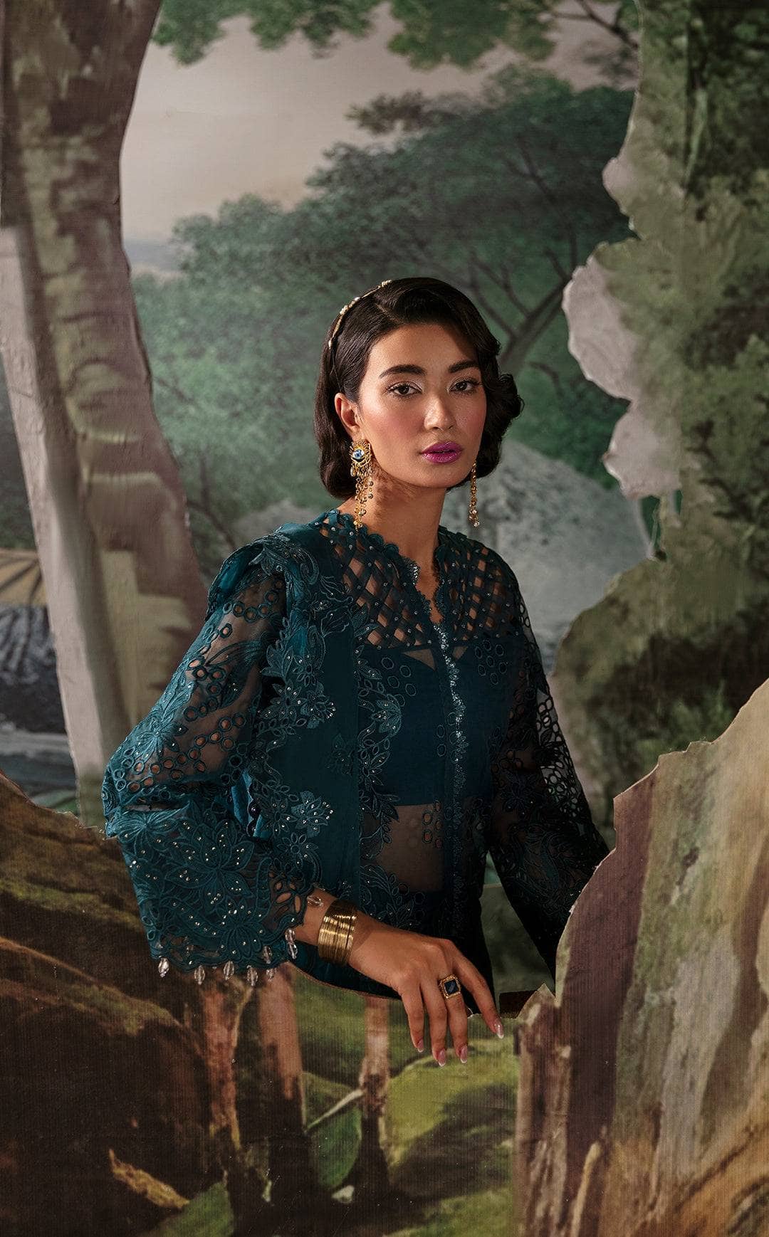 img_afrozeh_la_fuchsia_awwal_boutique