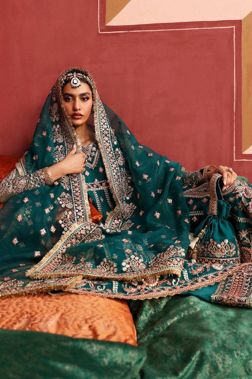 img_afrozeh_shehnai_wedding_formals_awwal_boutique