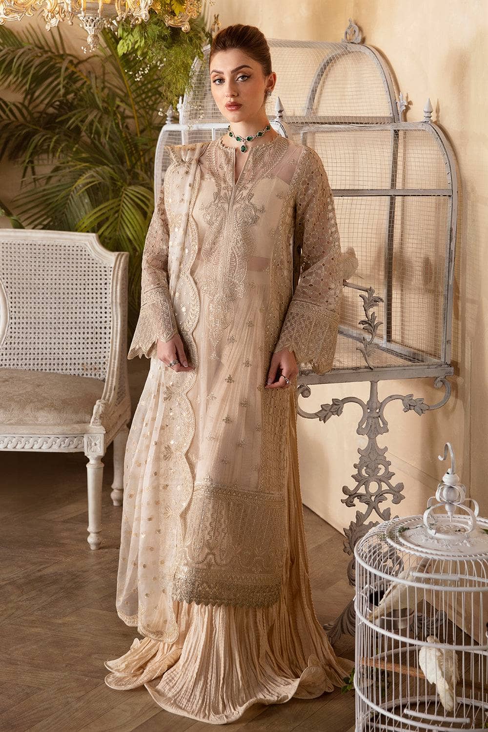 img_afrozeh_la_fuchsia_awwal_boutique