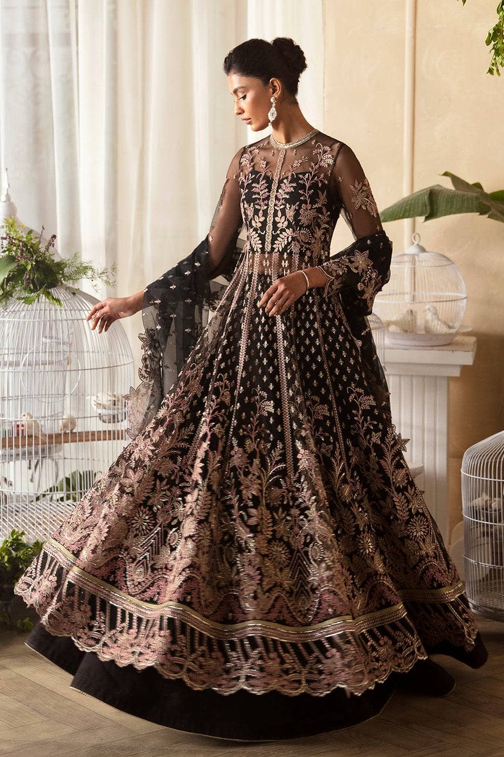 img_afrozeh_la_fuchsia_awwal_boutique
