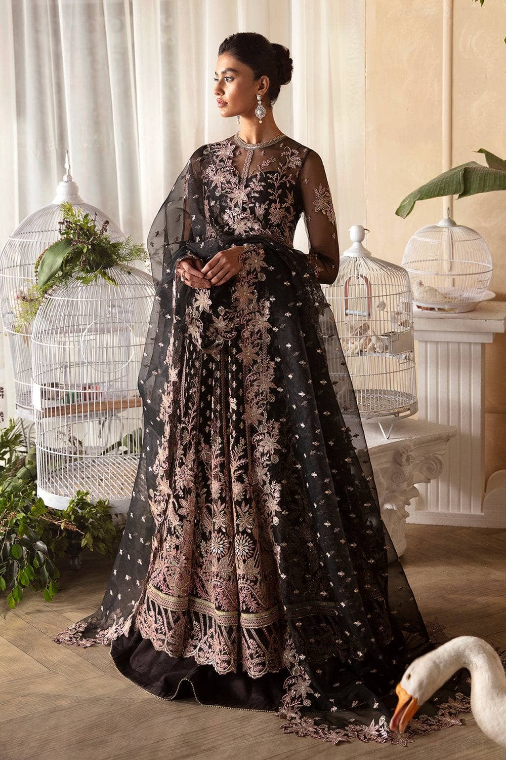 img_afrozeh_la_fuchsia_awwal_boutique