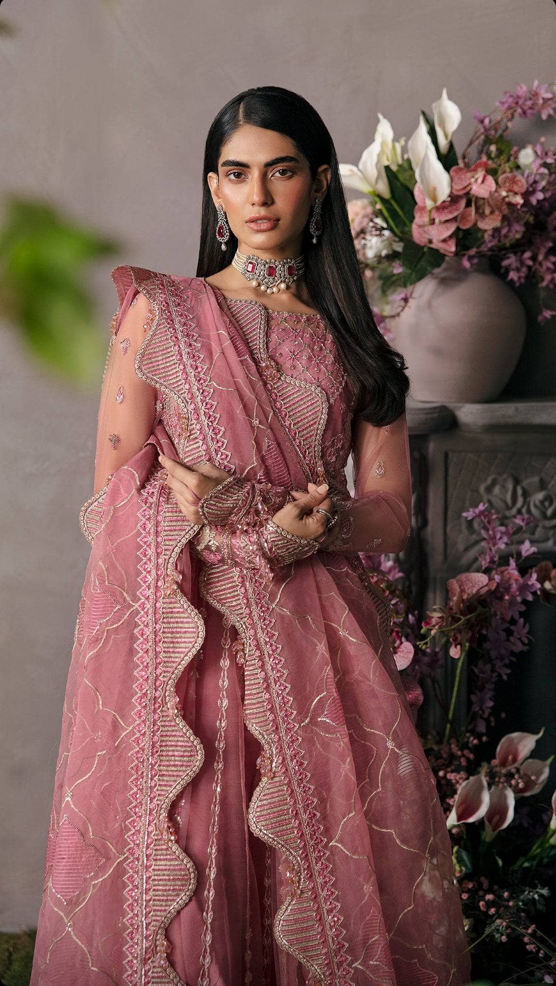 img_afrozeh_la_fuchsia_chiffon_awwal_boutique