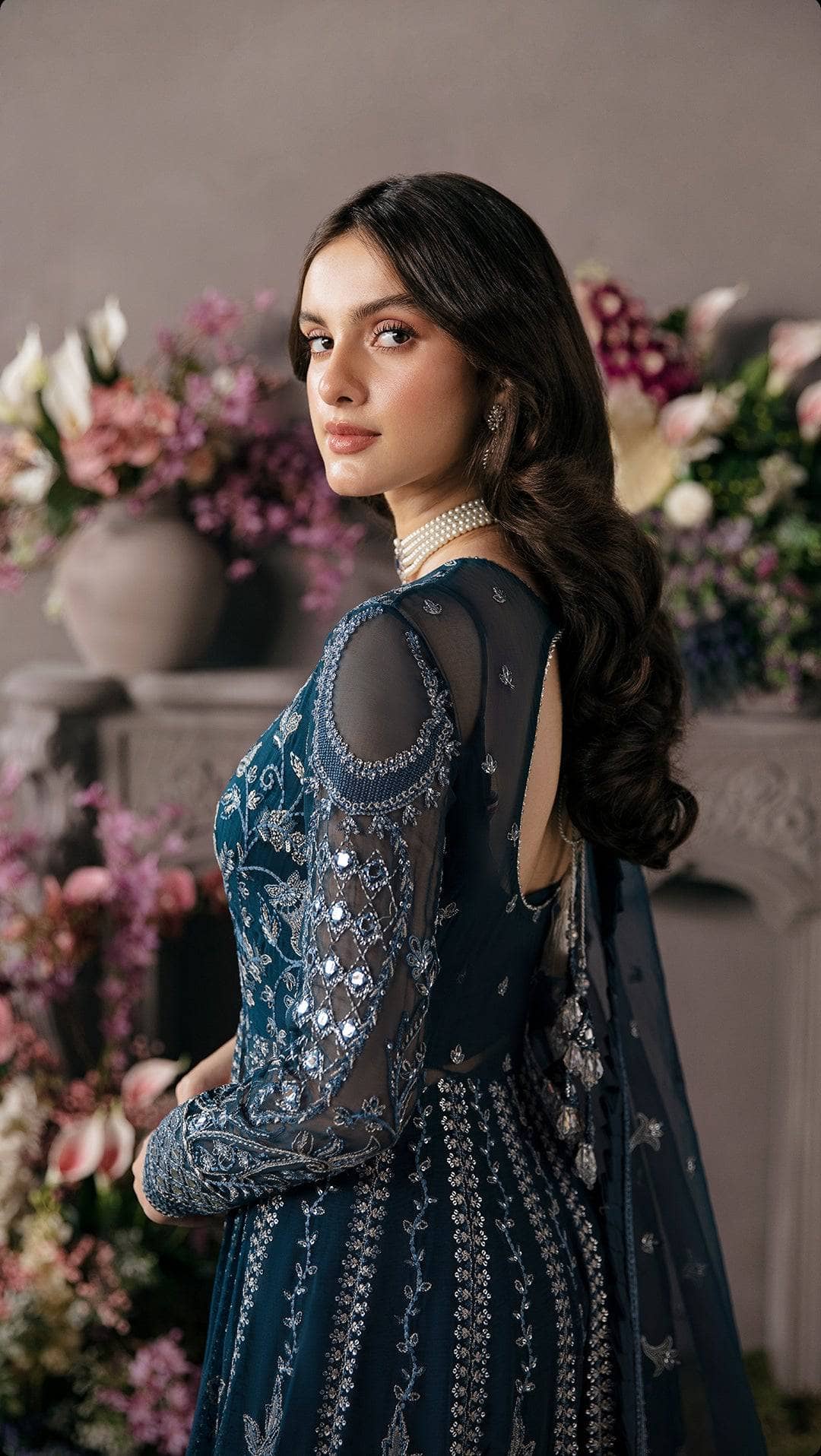 img_afrozeh_la_fuchsia_chiffon_awwal_boutique