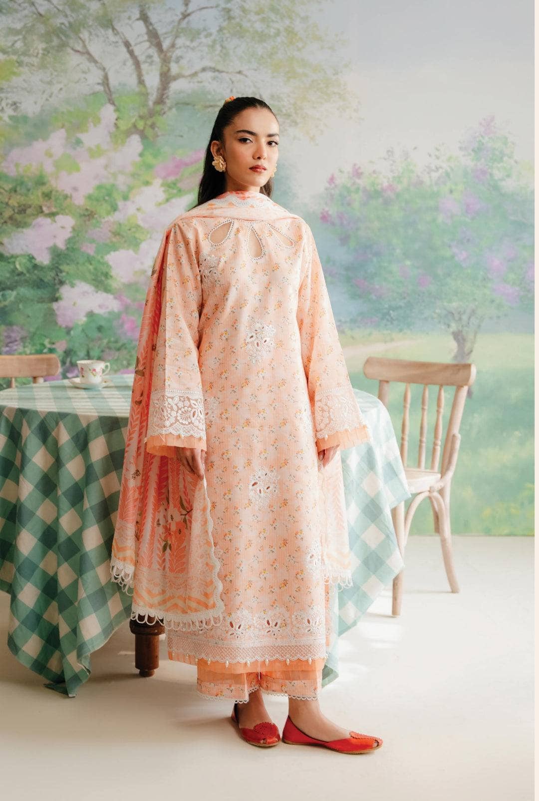 img_afrozeh_floral_charm_awwal_boutique