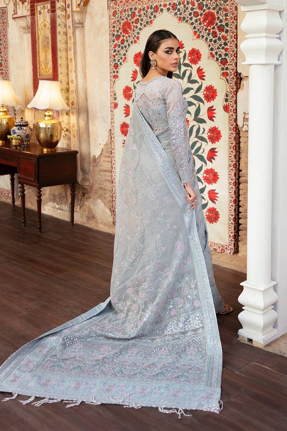 img_afrozeh_hayat_wedding_couture_awwal_boutique