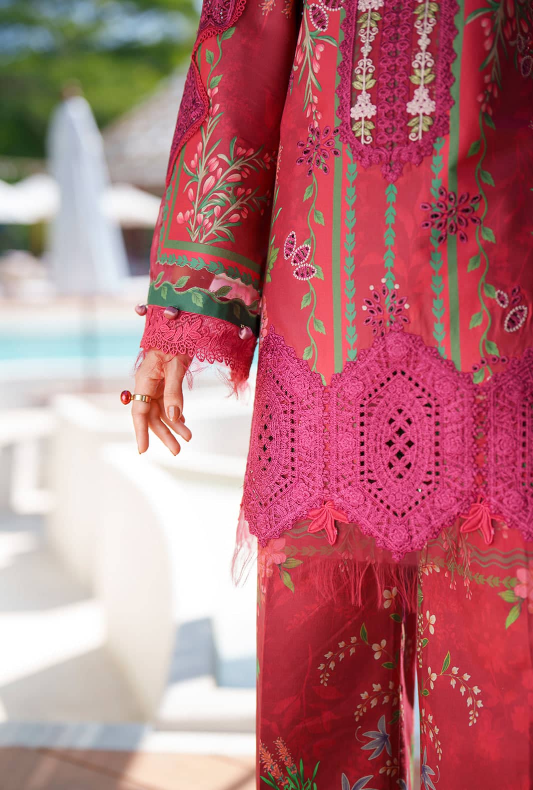 img_ajr_couture_awwal_boutique