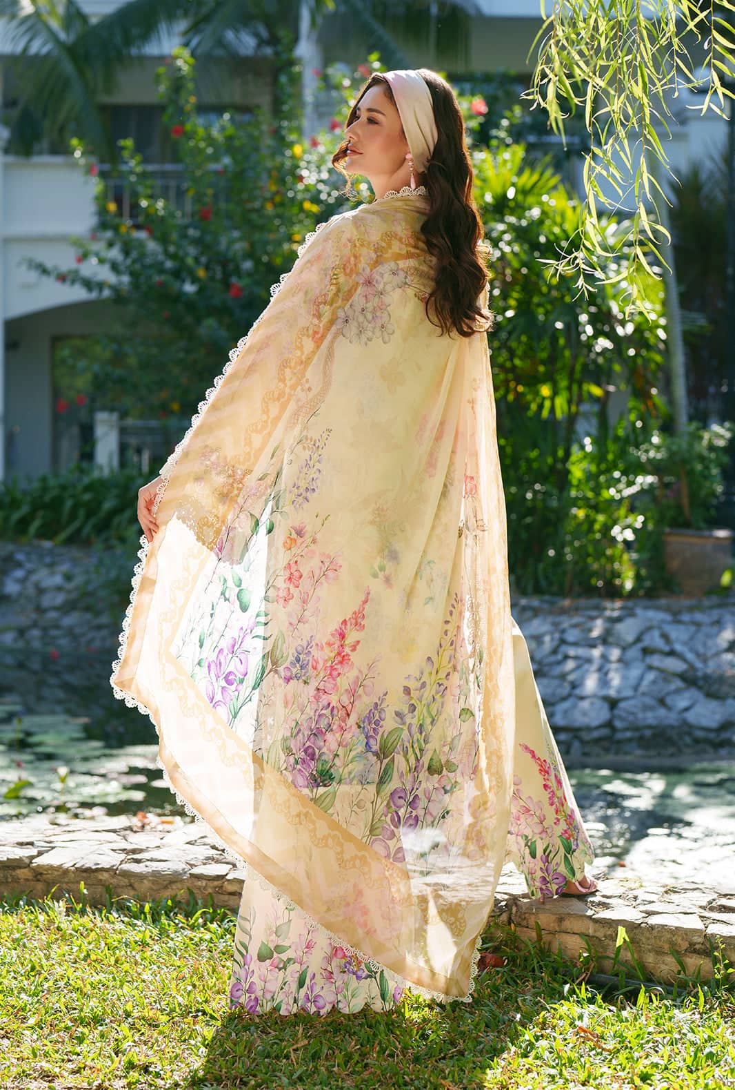 Ajr Couture Chikankari Lawn 26/Lila/Beige