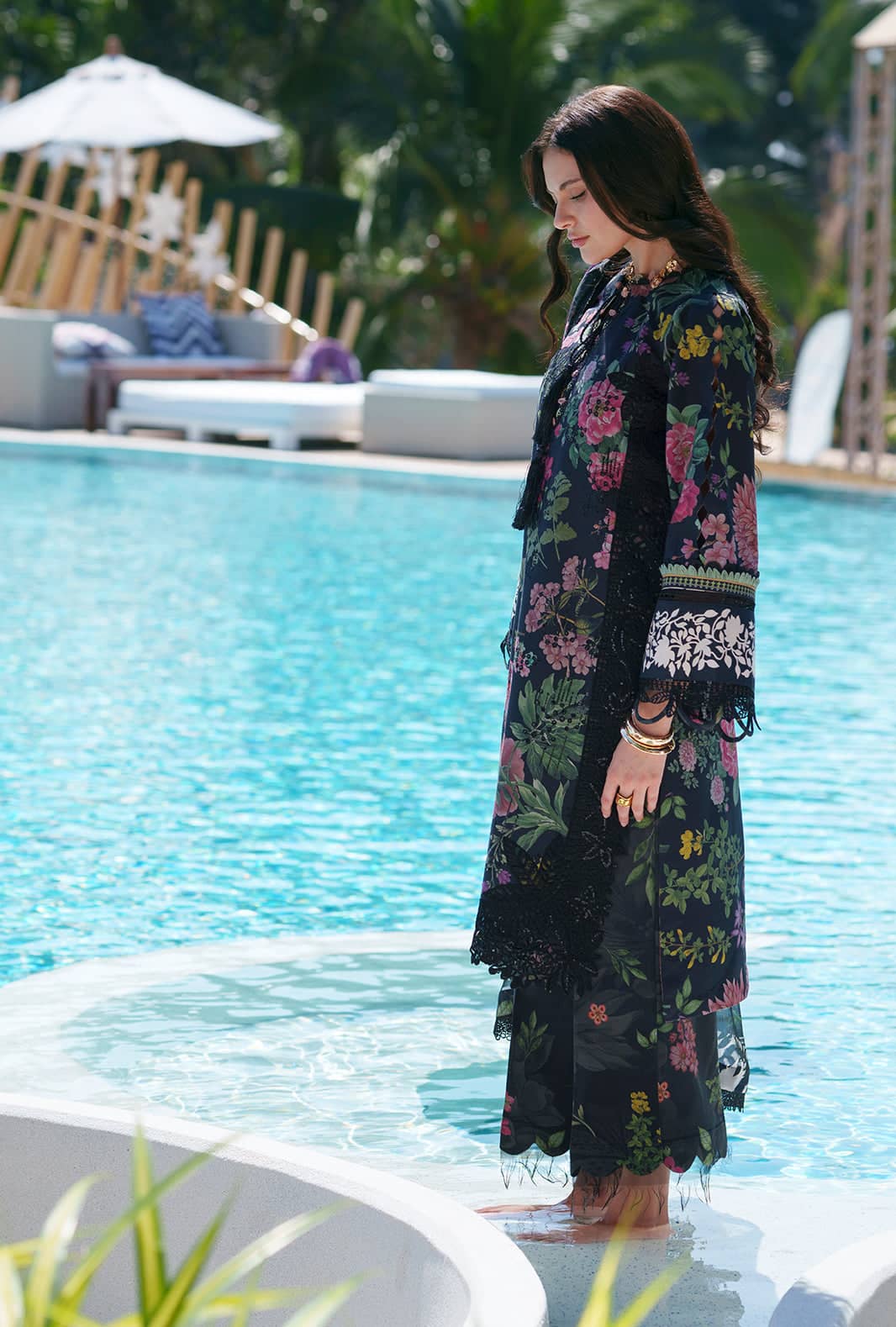 Ajr Couture Chikankari Lawn 26/Vera/Black