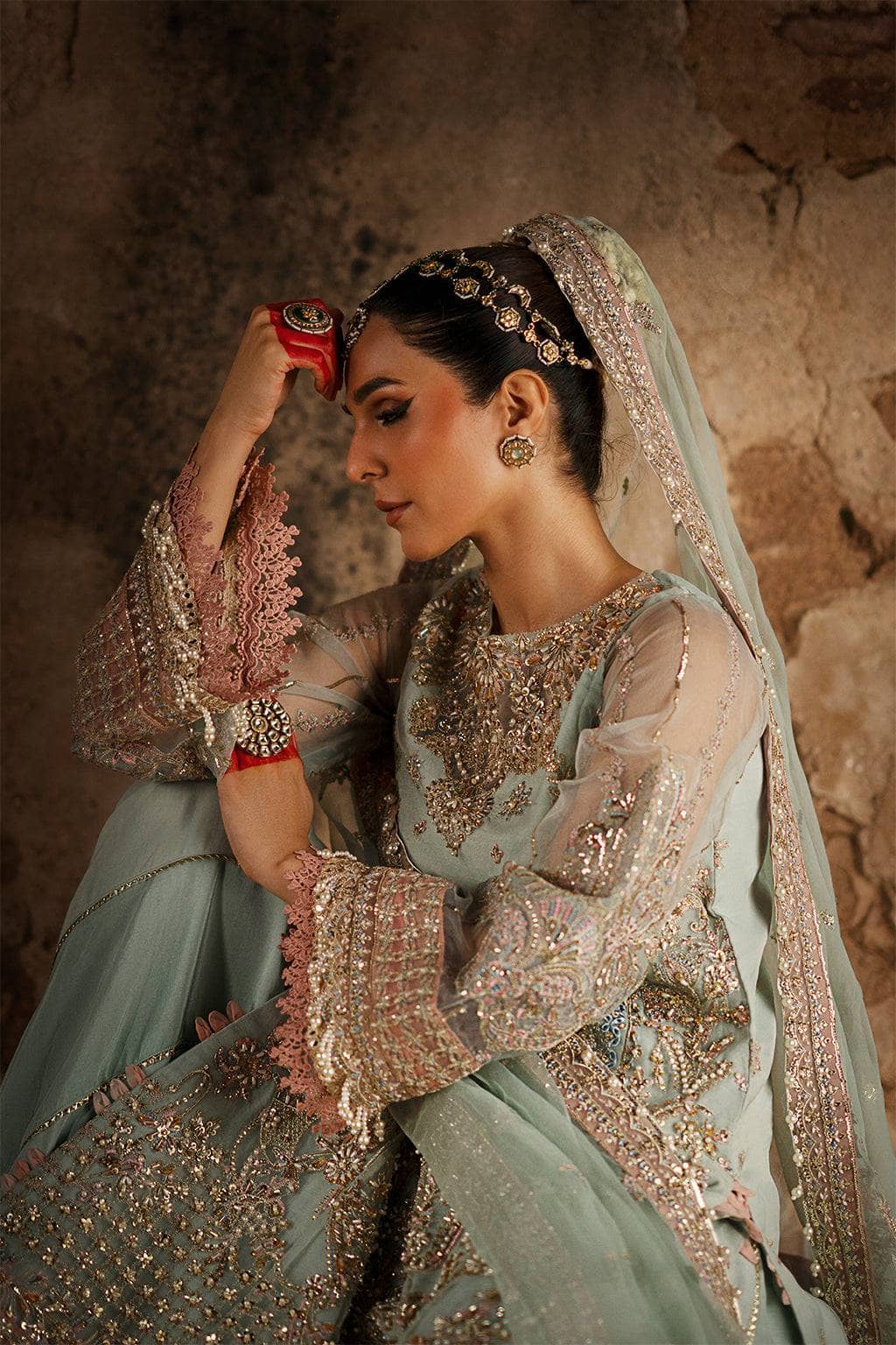 img_ajr_couture_awwal_boutique