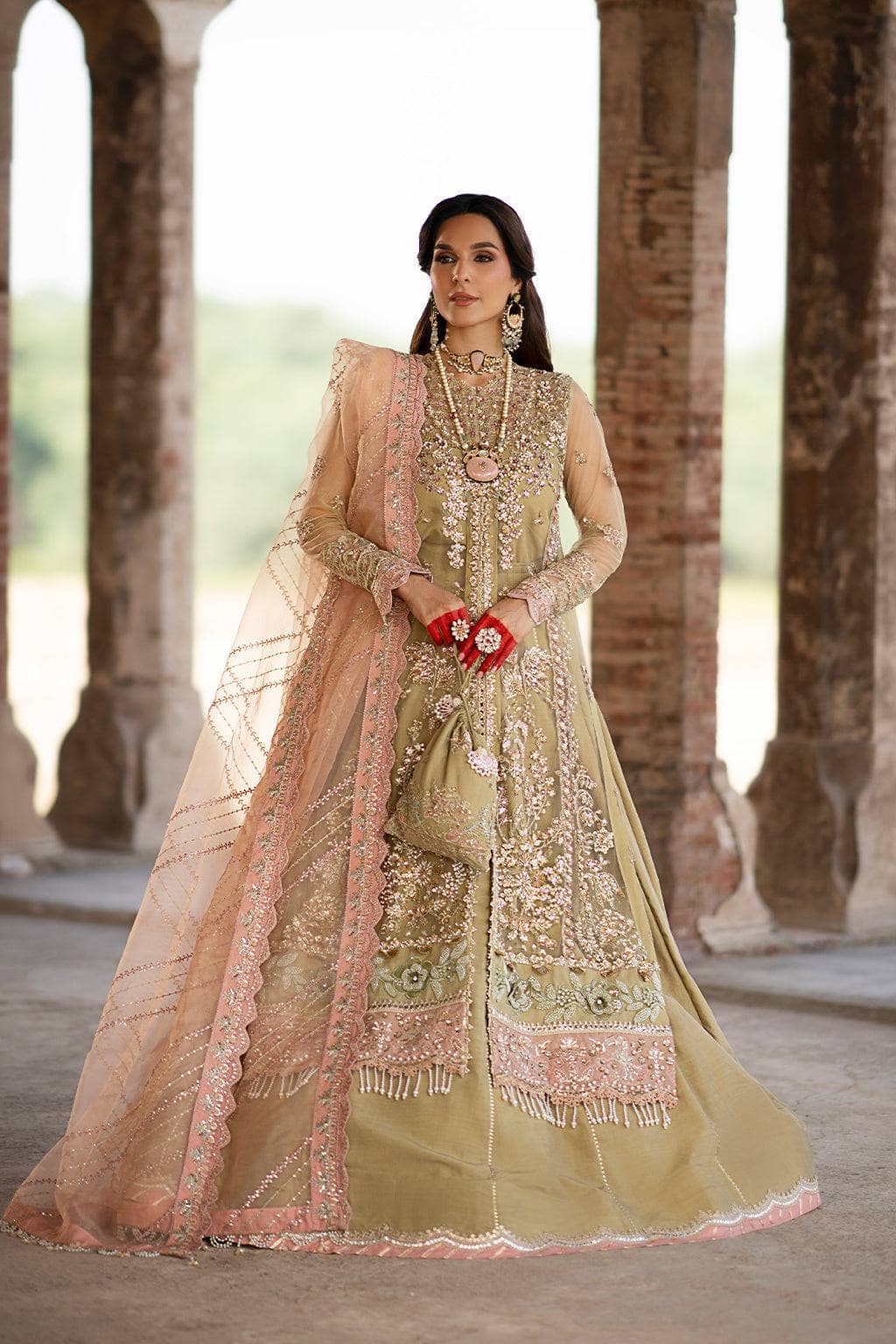 img_ajr_couture_awwal_boutique