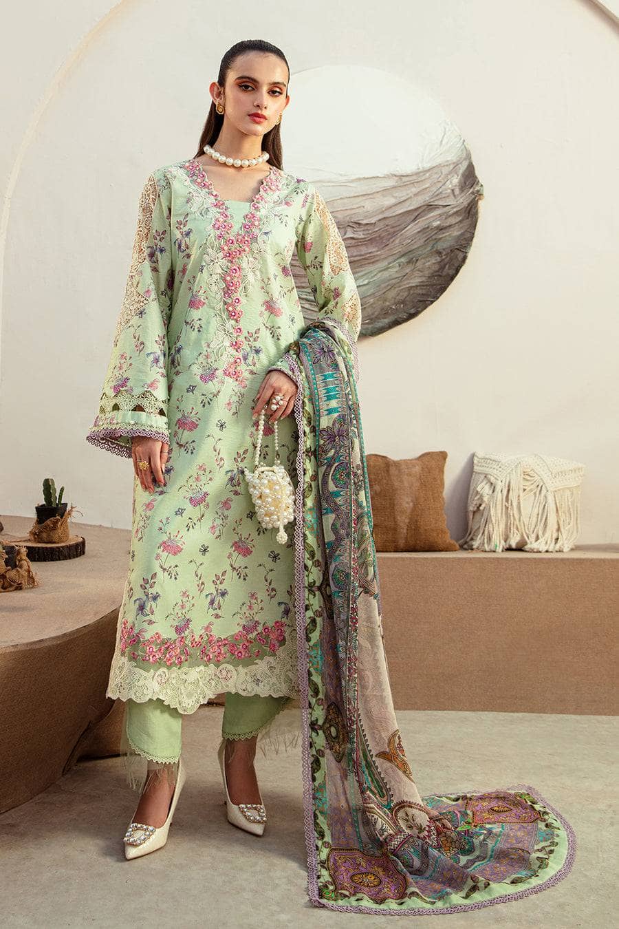 img_alif_by_ajr_couture_lawn_24_awwal_boutique