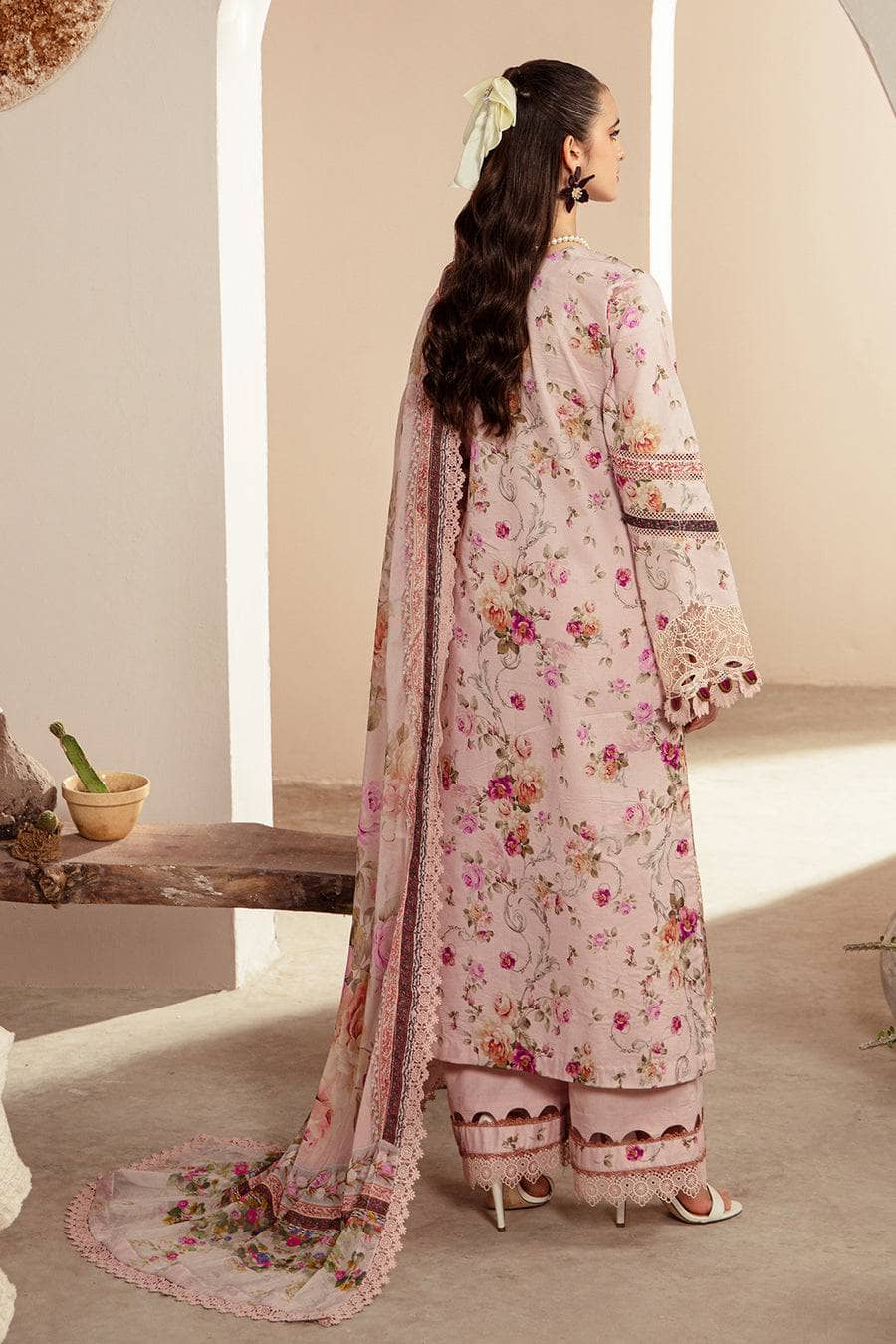 img_alif_by_ajr_couture_lawn_24_awwal_boutique