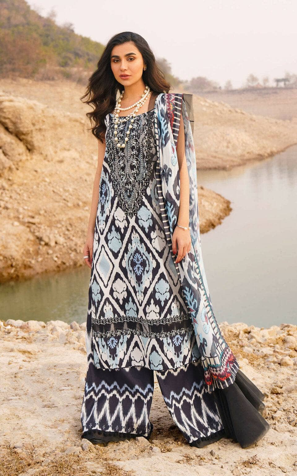 img_asifa_and_nabeel_lawn_24_awwal_boutique