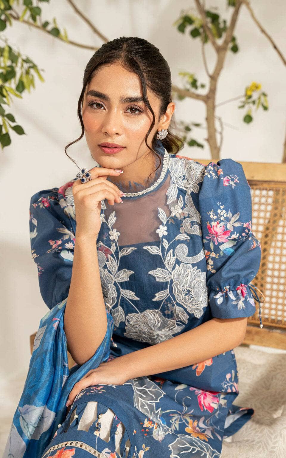 img_asifa_and_nabeel_lawn_23_awwal_boutique