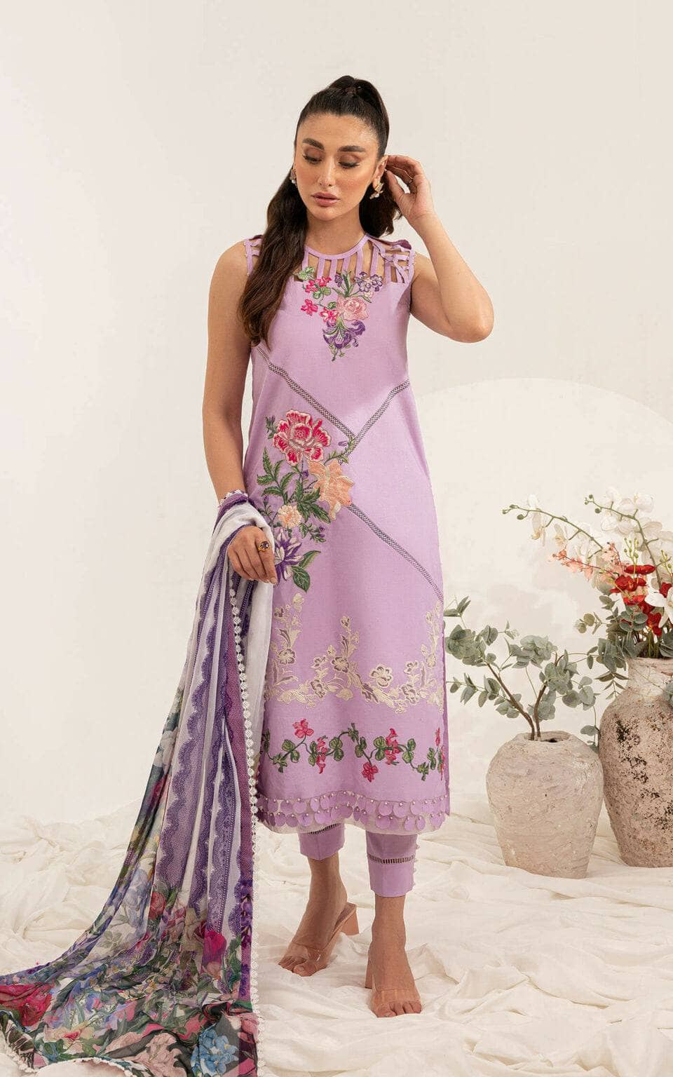 img_asifa_and_nabeel_lawn_23_awwal_boutique