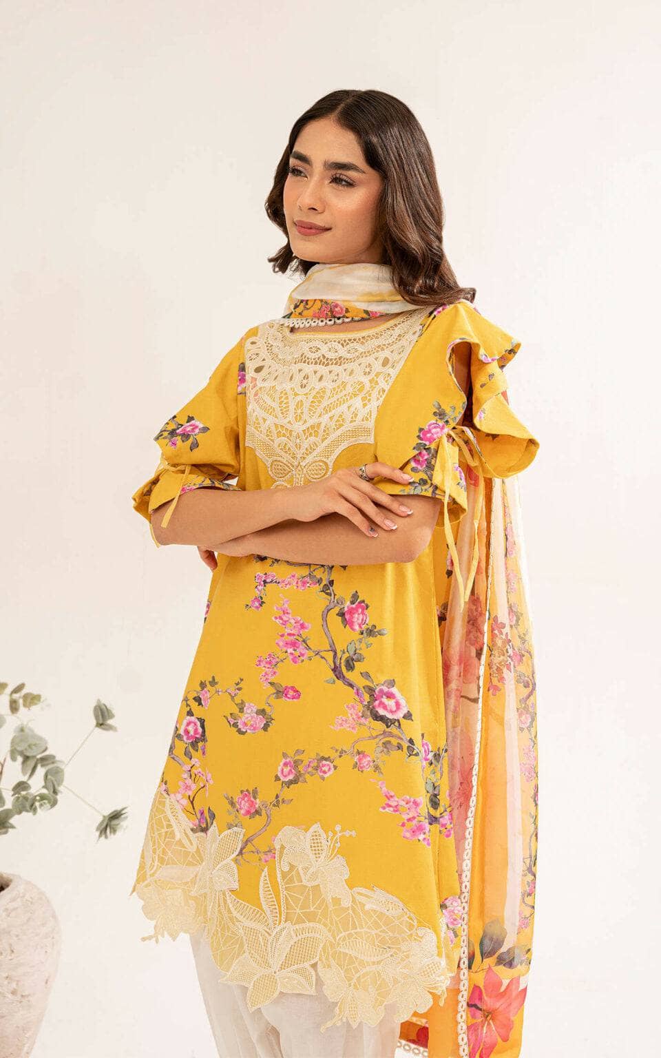 img_asifa_and_nabeel_lawn_23_awwal_boutique