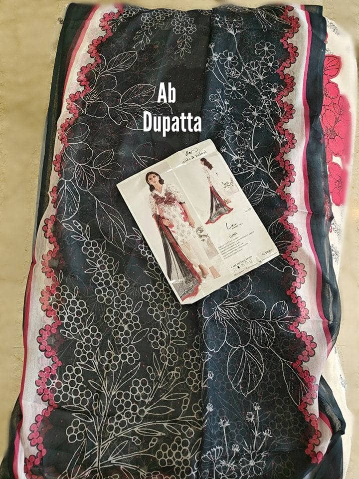 img_open_pic_asifa_and_nabeel_lawn_23_awwal_boutique