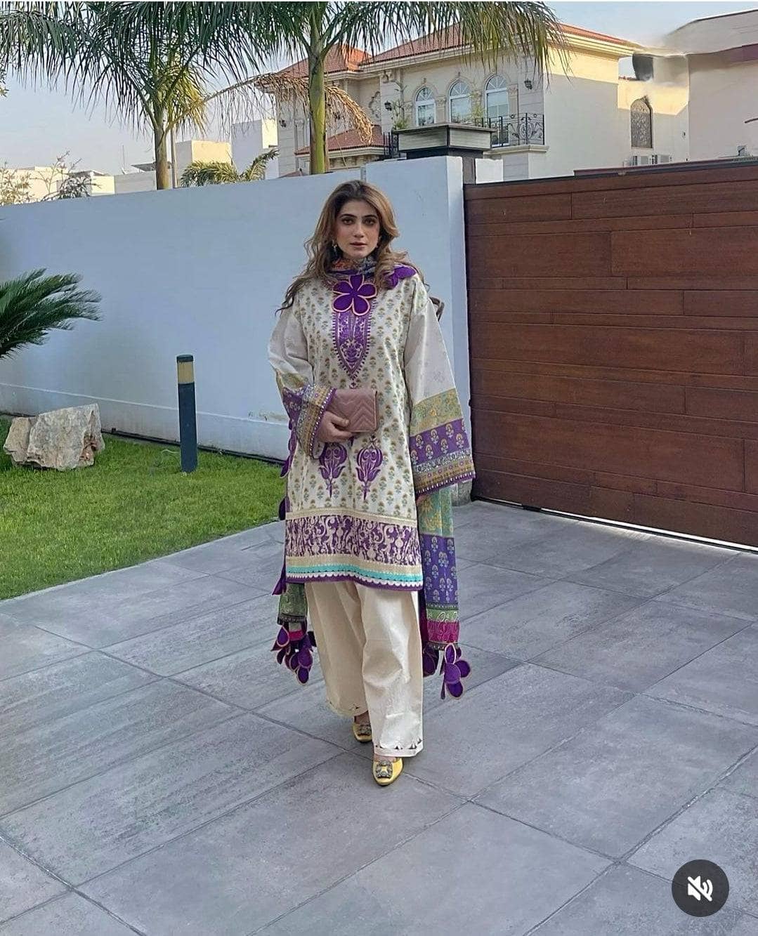 img_asifa_and_nabeel_lawn_24_awwal_boutique