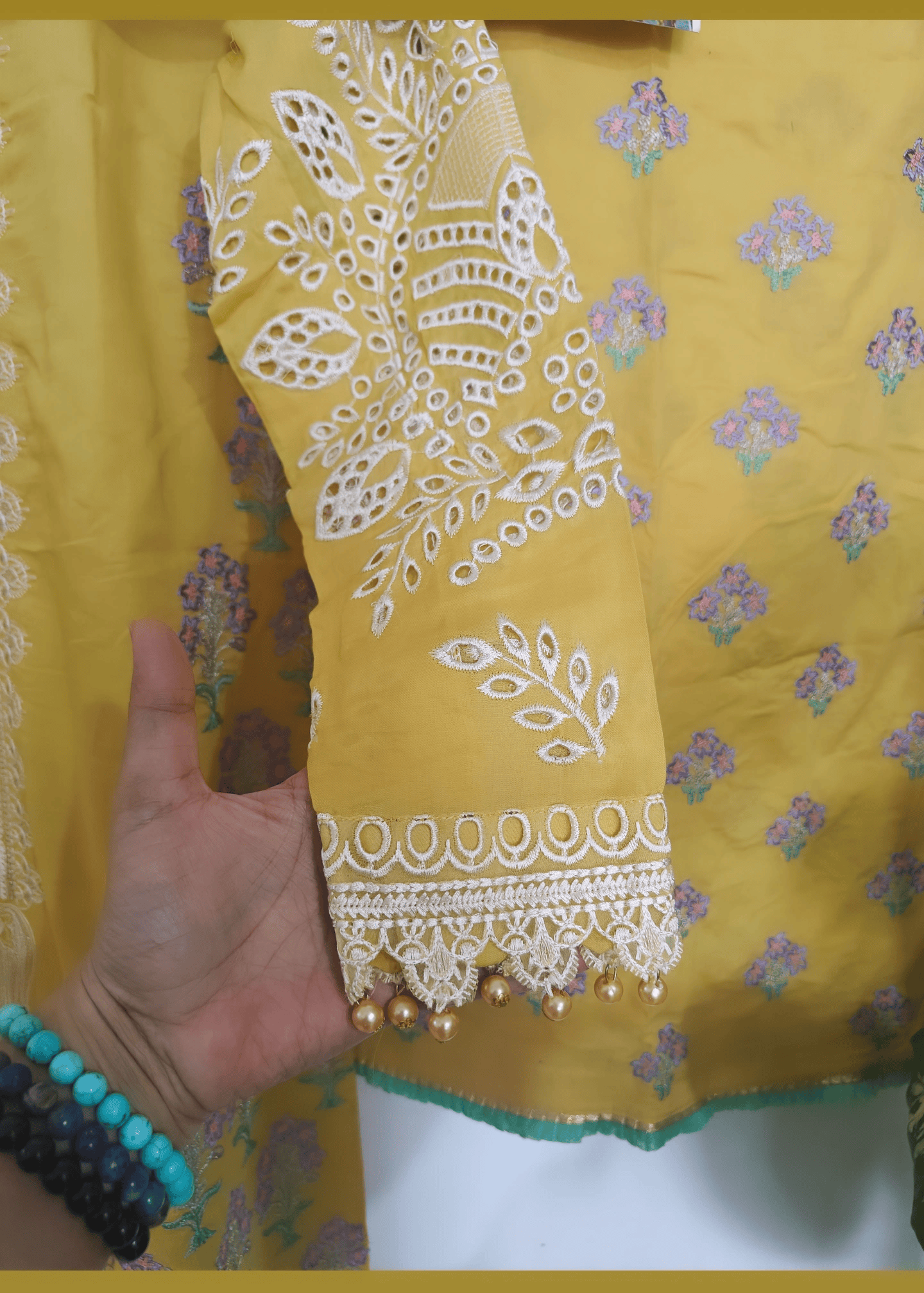 Stitched Charizma Signature/Medium/Awwal Pret Stitched Branded Suits