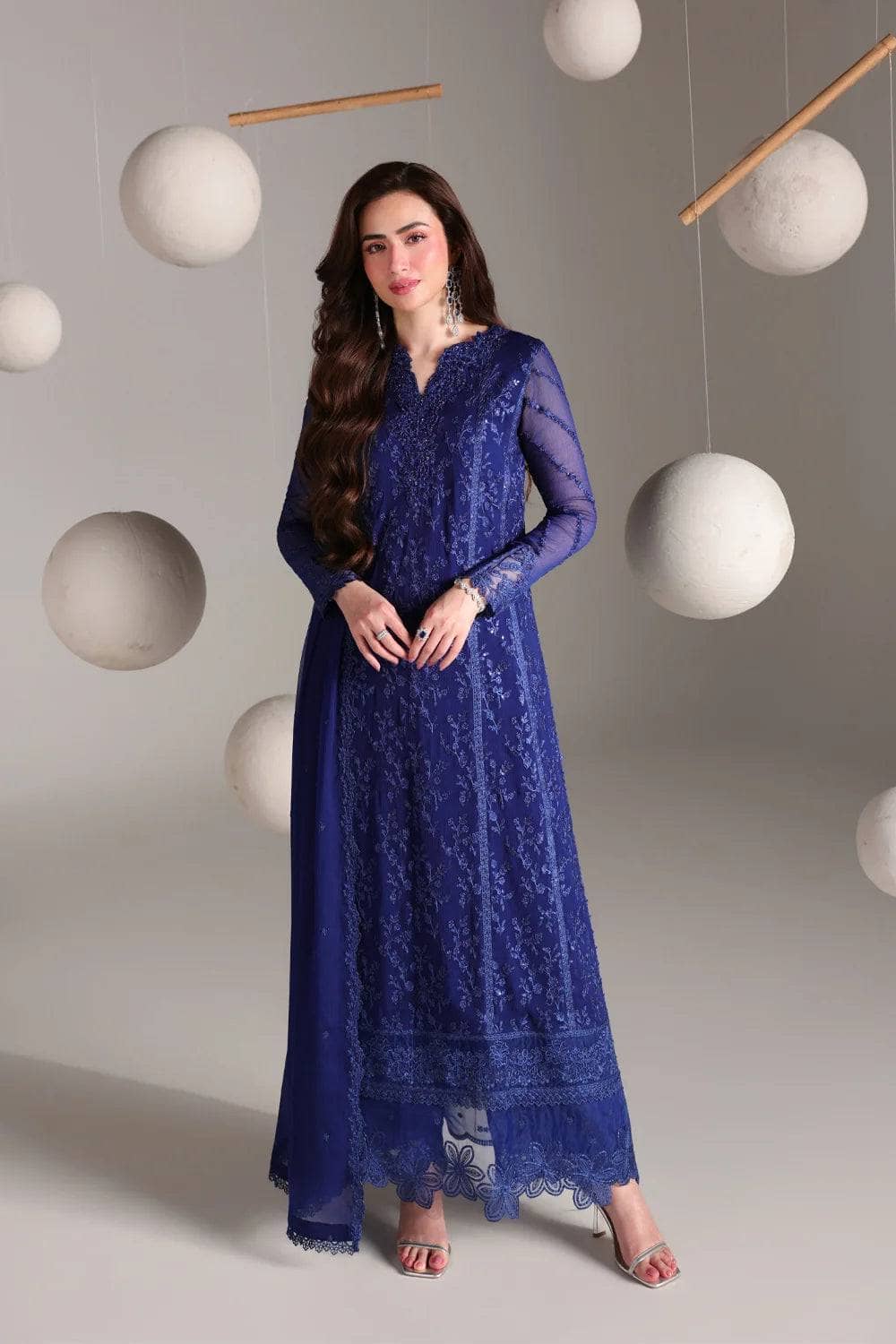 img_azure_ensemble_awwal_boutique
