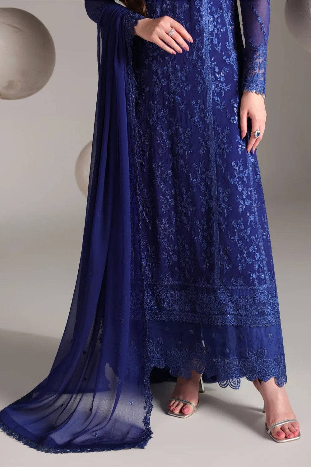 img_azure_ensemble_awwal_boutique