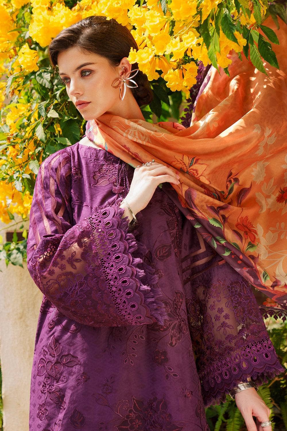 img_baroque_swiss_voil_24_awwal_boutique
