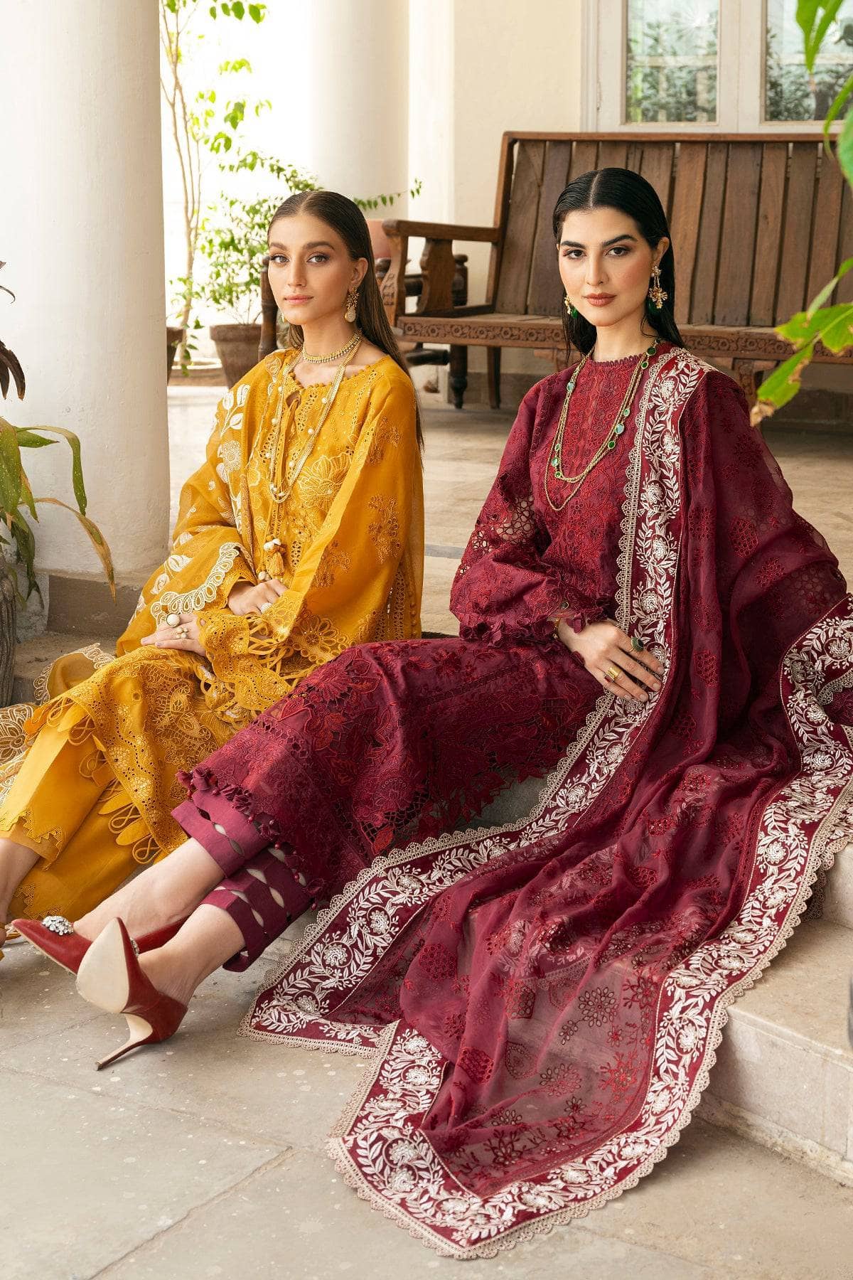 img_baroque_swiss_voil_awwal_boutique