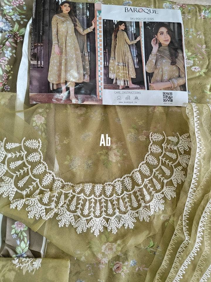 img_baroque_lawn_23_awwal_boutique