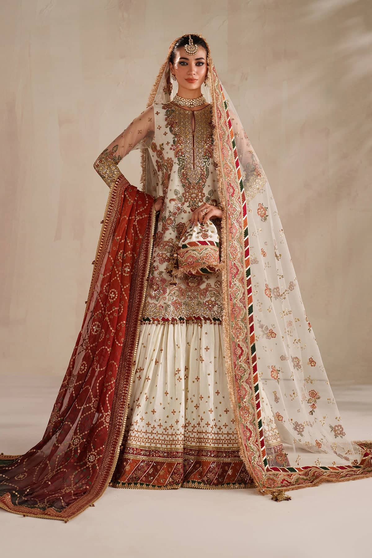 img_baroque_chiffon_awwal_boutique
