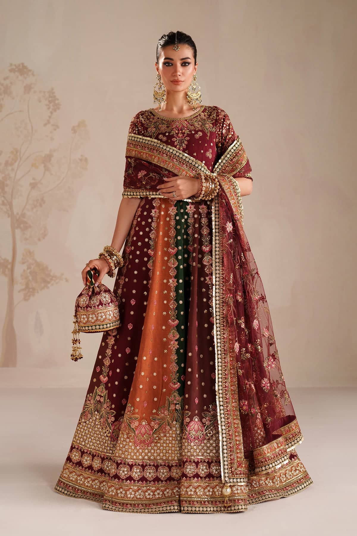 Baroque Exclusive Wedding Edition 26/EMBROIDERED RAW SILK UF-4366