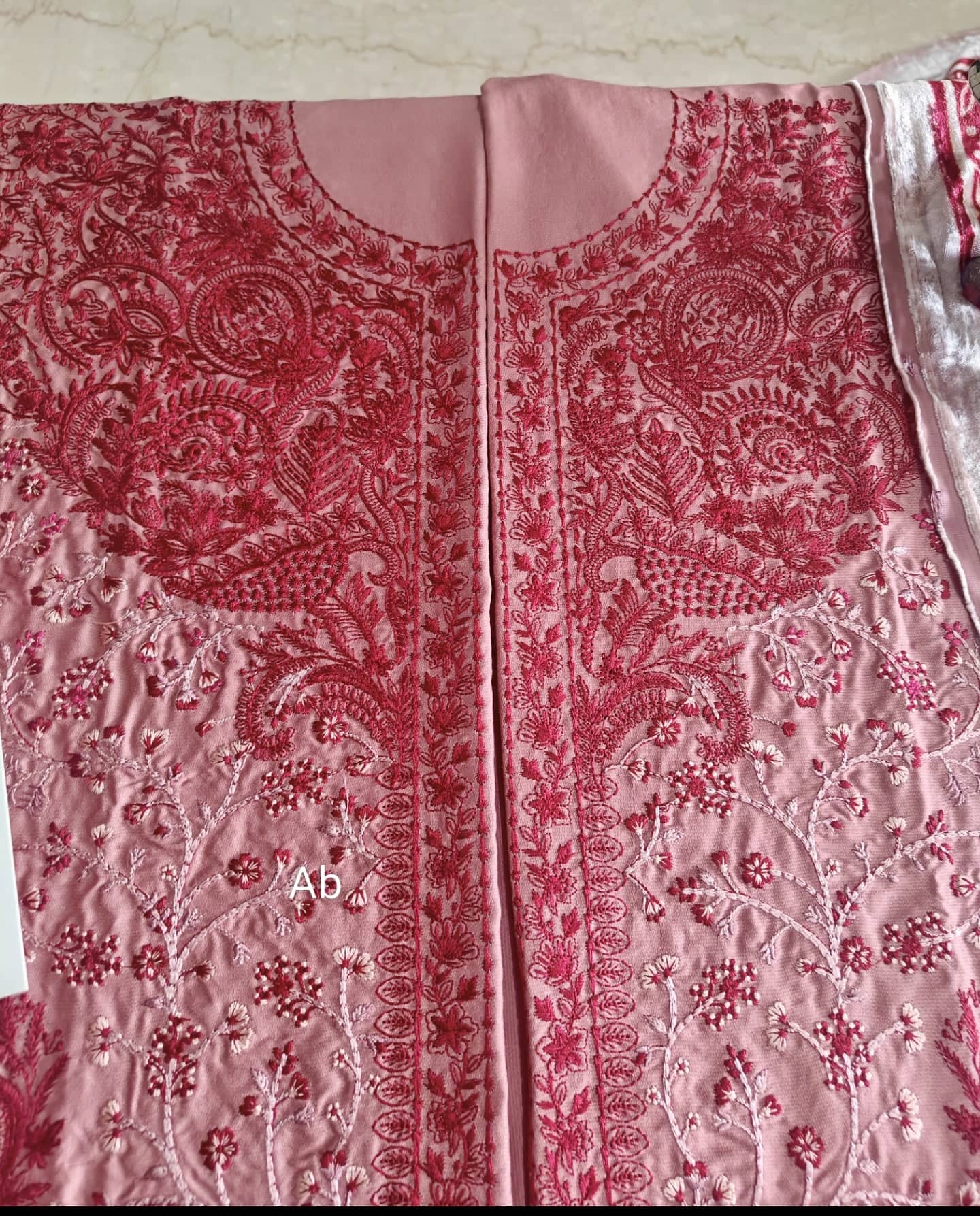 Open Pic/Bin ilyas Saqqara/Velvet Palachi Shawl Collection