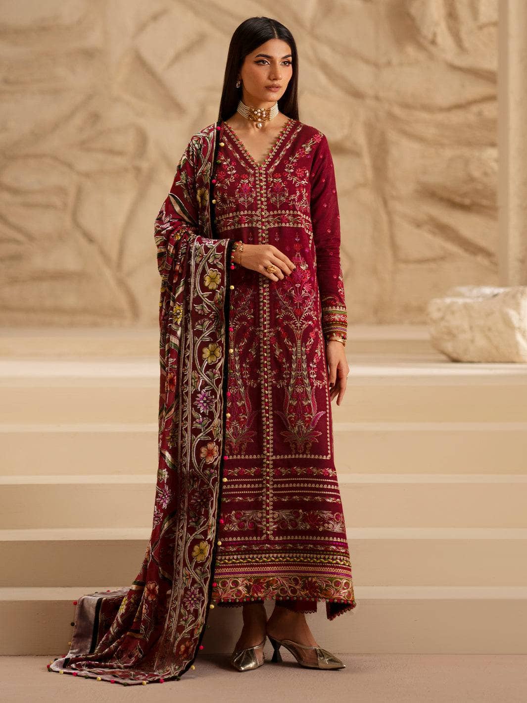 img_bin_ilyas_saqqara_velvet_palachi_shawl_awwal_boutique