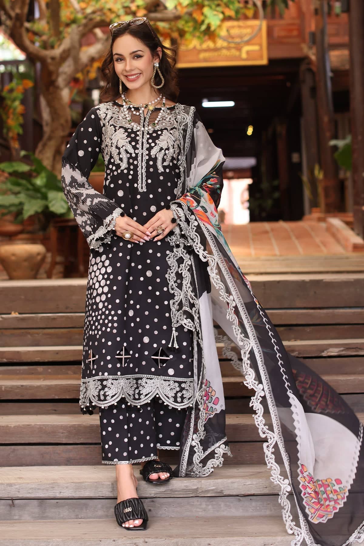 img_charizma_aghaz_e_nou_awwal_boutique