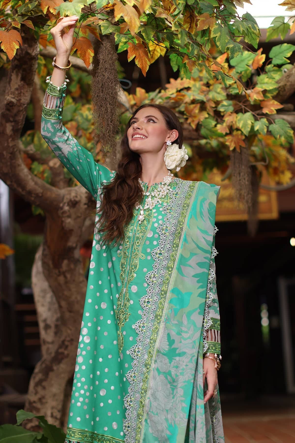 Charizma Aniiq Lawn/Green/Pure Chiffon Embroideried Dupatta/AN5-13