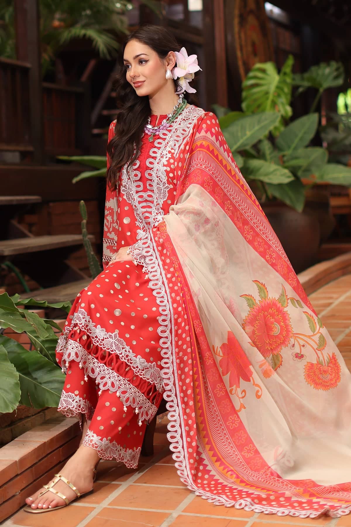 img_charizma_aniiq_lawn_23_awwal_boutique