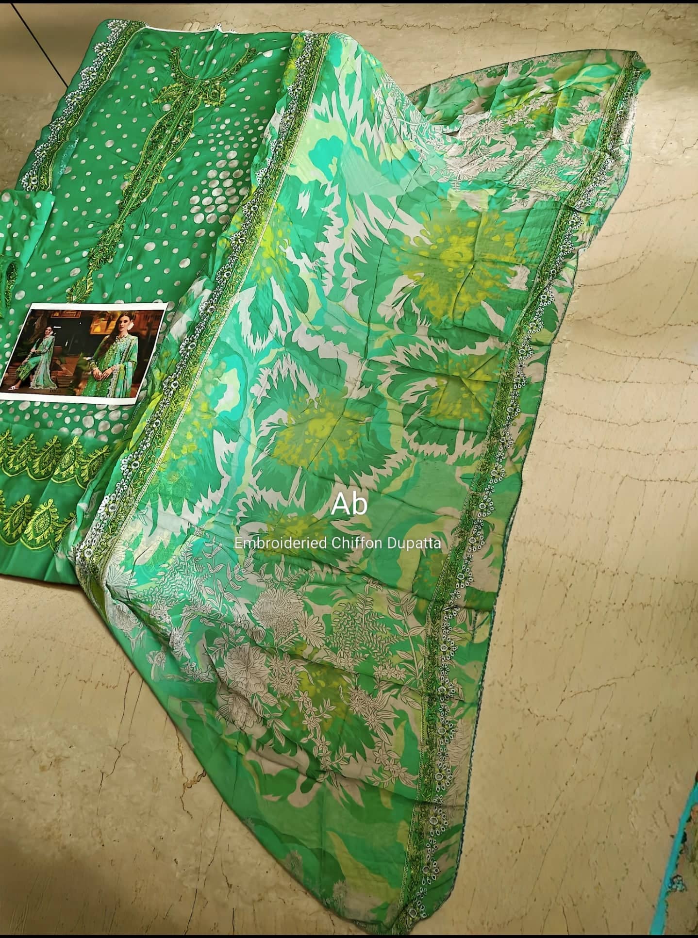 ing_Charizma_aniiq_awwal_boutique