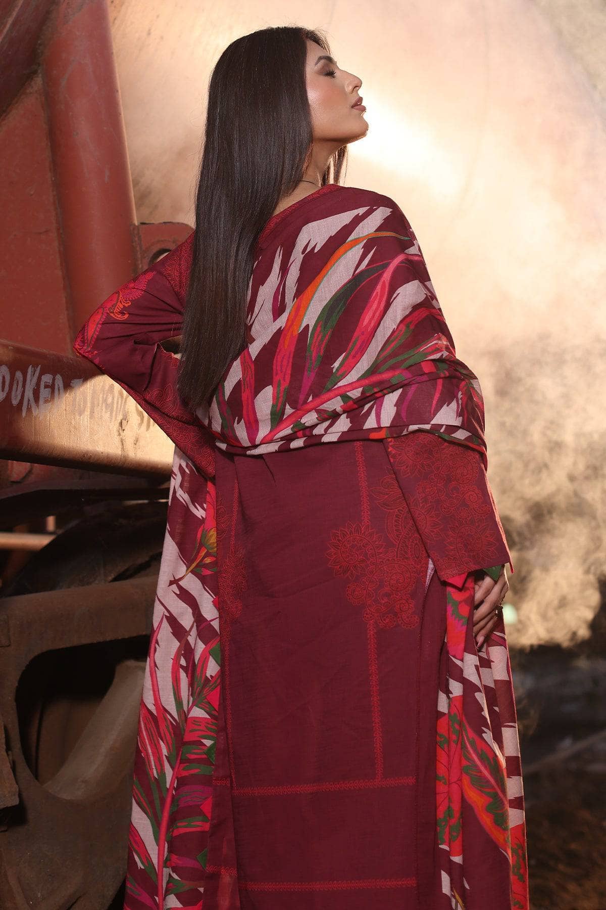 img_charizma_fall_khaddar_awwal_boutique
