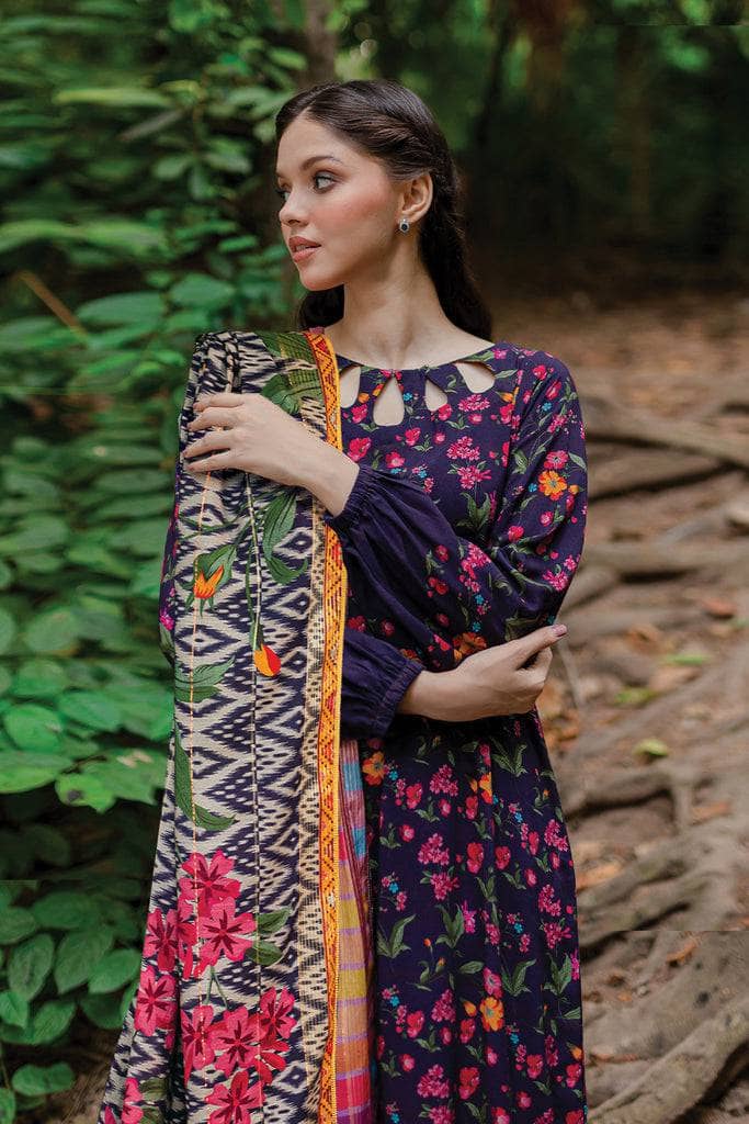 img_charizma_c_prints_fall_awwal_boutique