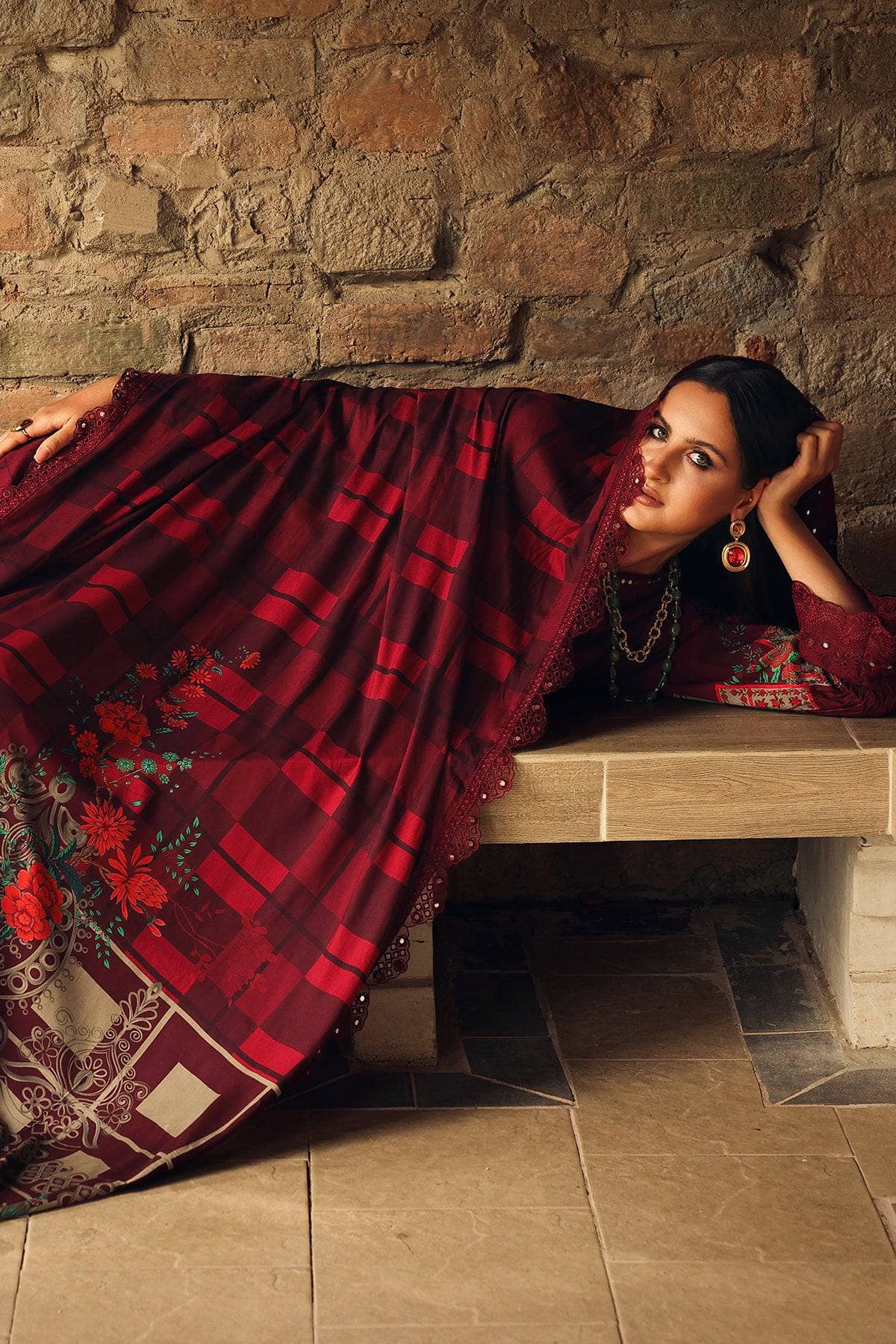 Charizma Combination Fall 26/06/Staple Shawls
