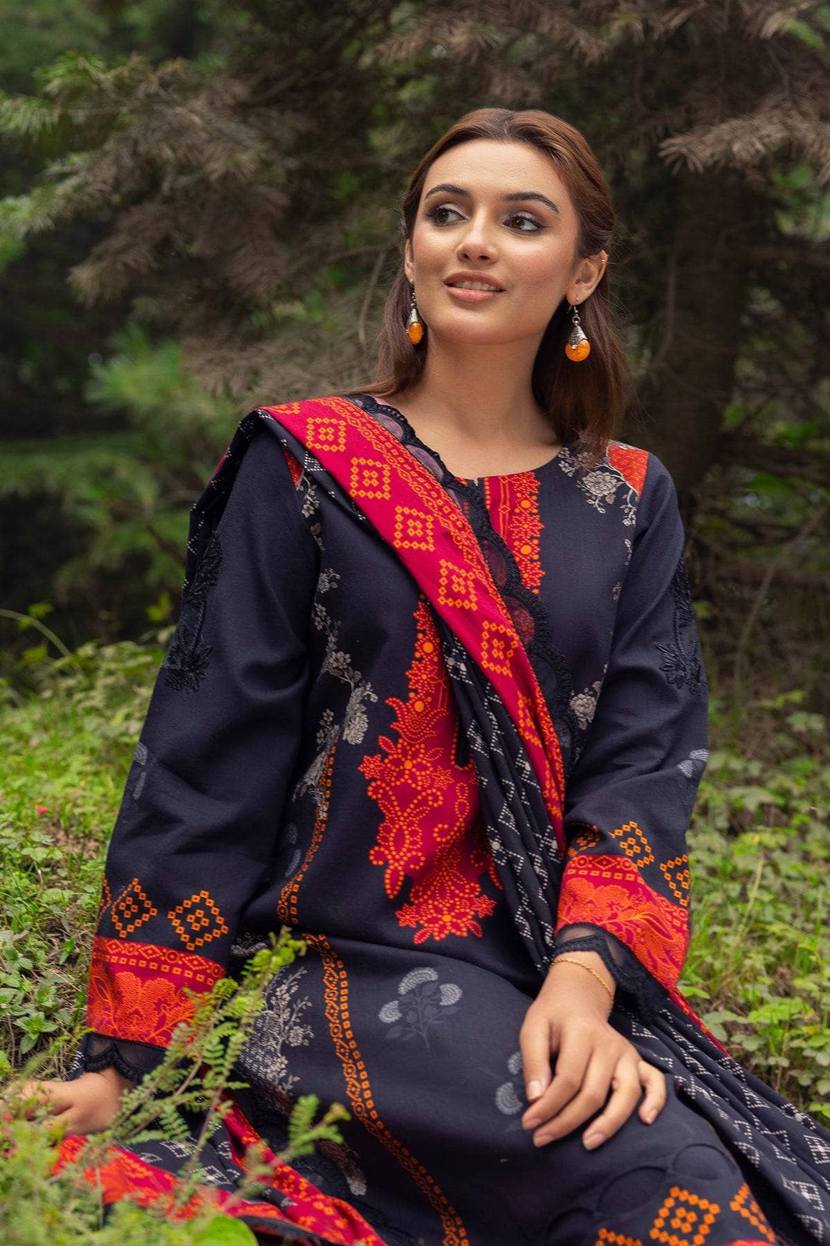 img_charizma_combination_fall_winter_awwal_boutique