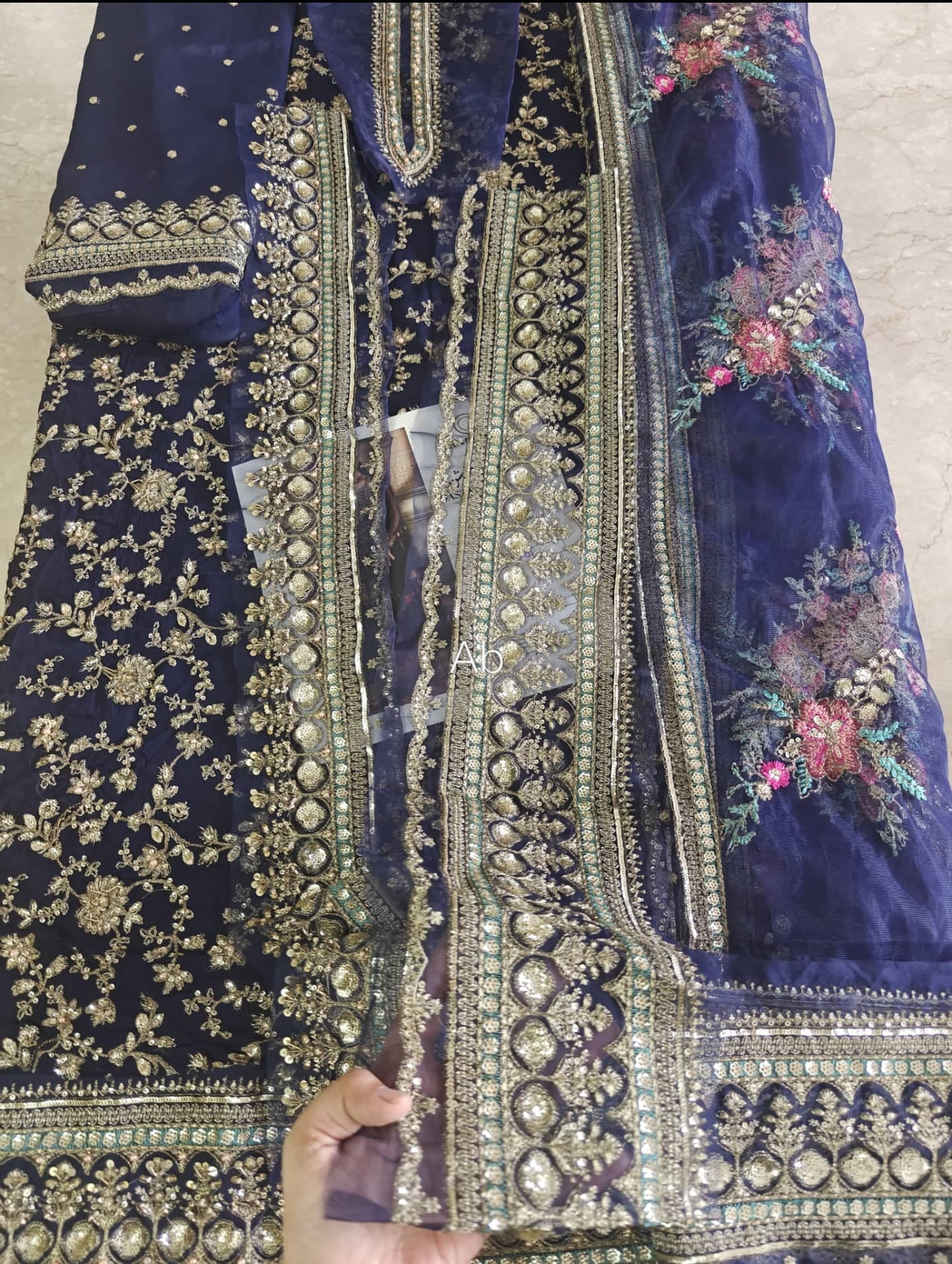 Charizma Dastaan E jashan Chiffon open pics Open Pic/Charizma Dastaan E Jashan 25/Vol 2/DJW5-01