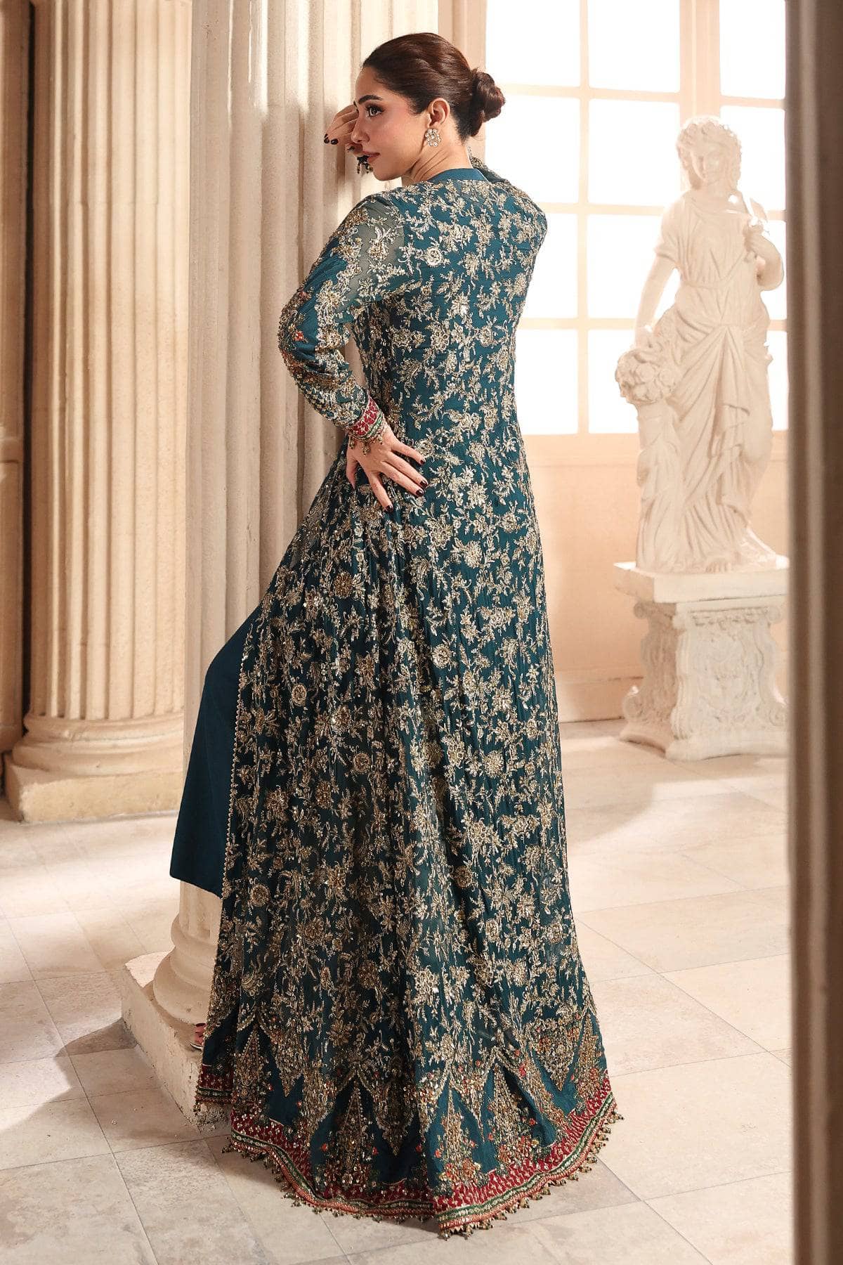 img_charizma_dastaan_e_jashan_awwal_boutique