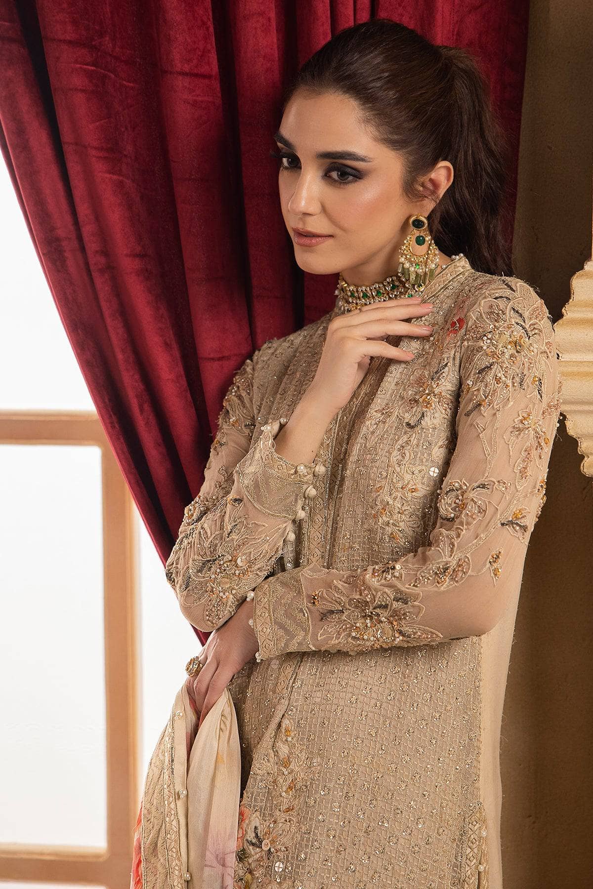 img_charizma_dastaan_e_jashan_awwal_boutique