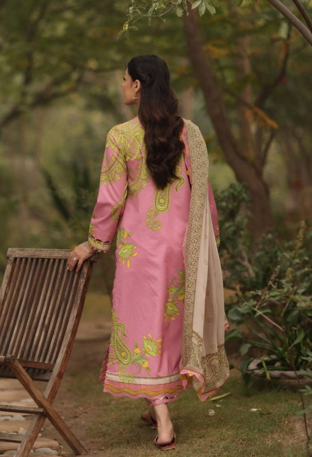 img_charizma_c_prints_fall_awwal_boutique