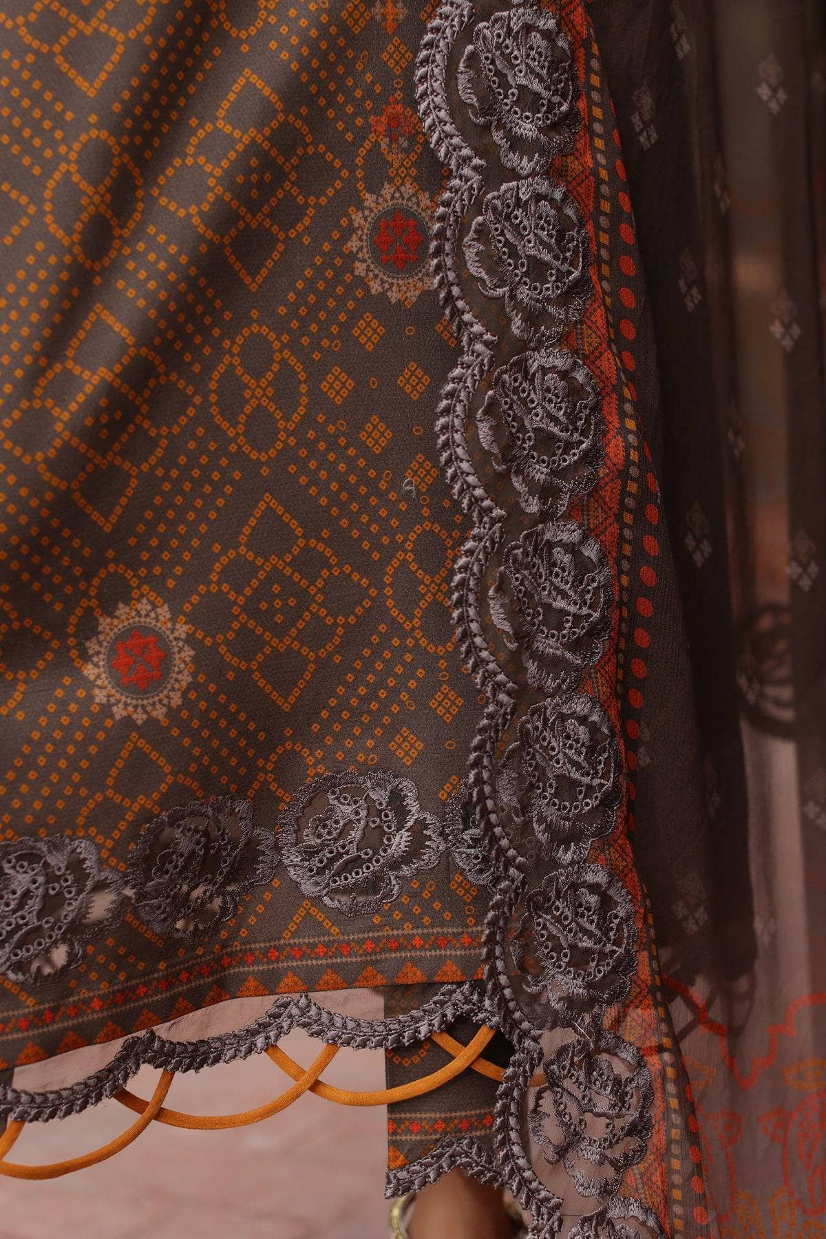 Charizma Combination Lawn 25/CCS4 27