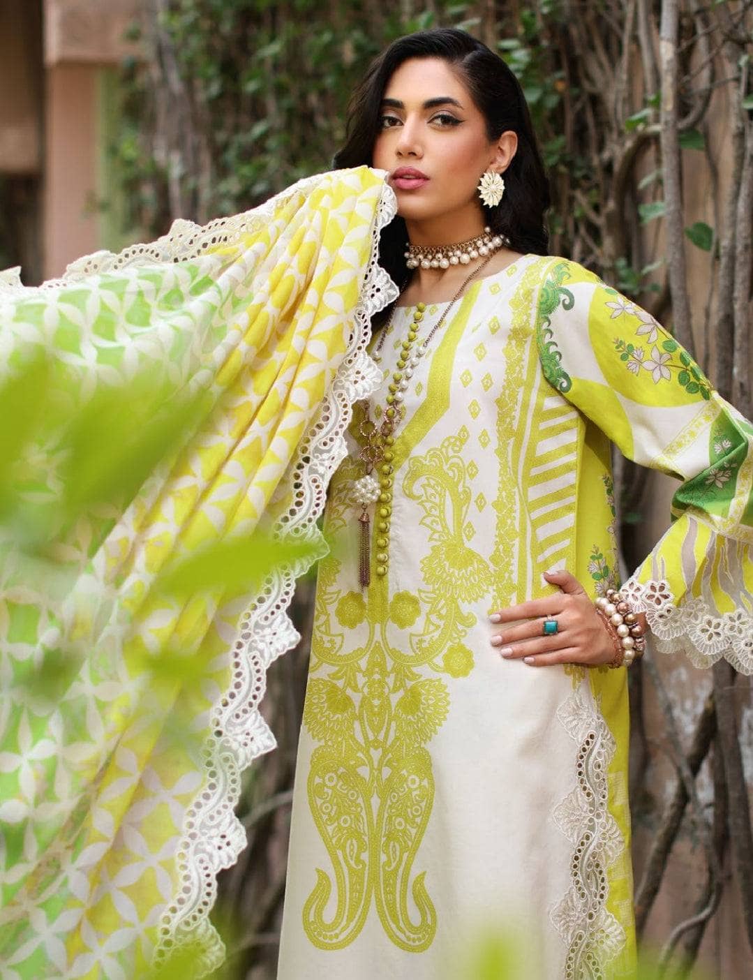 img_charizma_comnination_awwal_boutique