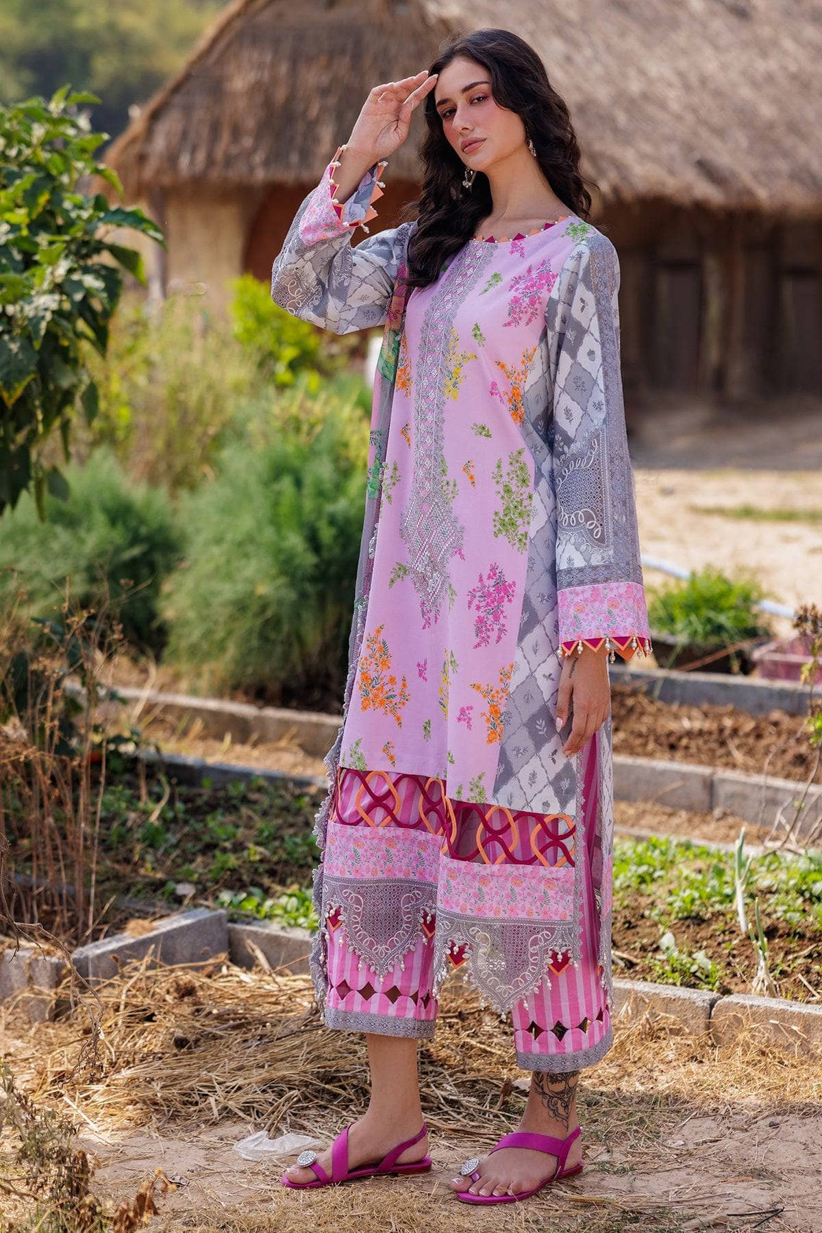 img_charizma_combination_awwal_boutique