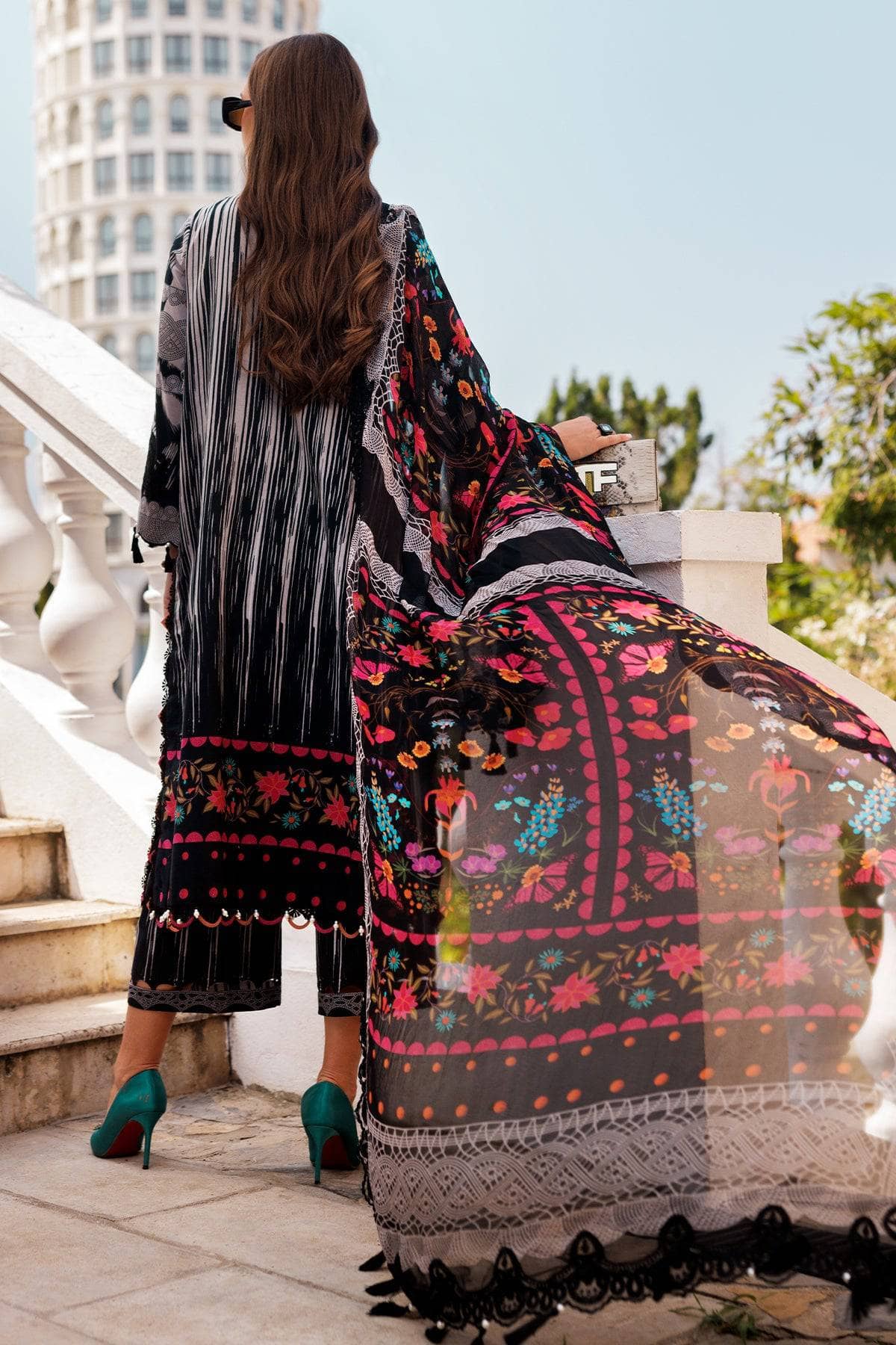 img_charizma_combination_awwal_boutique